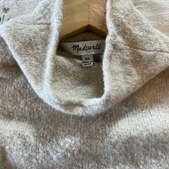Madewell Inland Turtleneck Sweater in Coziest Yarn XS - Picture 5 of 5